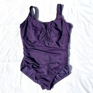 Lands’ End Womens 16W G Purple Underwire One Piece Swimsuit